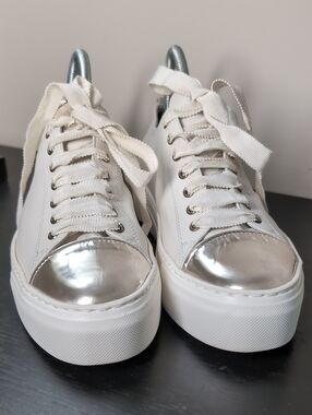 AGL Mollie Cap Toe Leather Platform Sneakers Italy Size 39